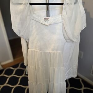 ANDREE BY UNIT White Smocked Top